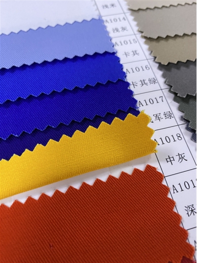 SC-CM T65/C35 20*16 / 128*60  滌棉紗卡 RPET 環保紗 再回收紗  再生聚酯  膠樽再生料  低碳性  細節-4
